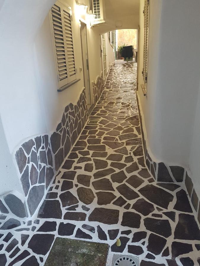 La Cameretta Al Porto Ischia Exterior photo